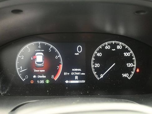 Used 2024 Honda HR-V LX image 30