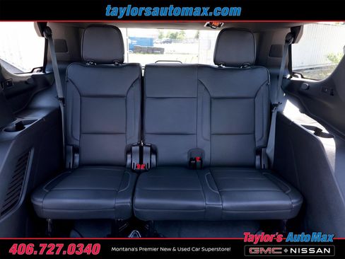 Used 2023 GMC Yukon Denali w/ LPO, Floor Liner Package AWD/4WD image 7