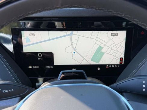 New 2026 GMC Yukon XL Elevation image 24