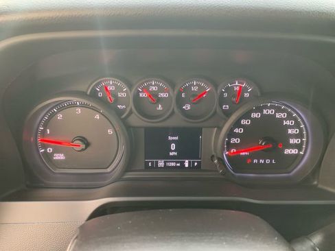 Used 2024 Chevrolet Silverado 2500 Custom image 20