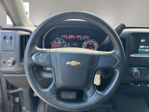 Used 2018 Chevrolet Silverado 1500 Custom w/ Custom Value Package AWD/4WD image 13