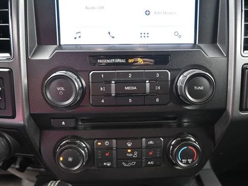 Used 2018 Ford F150 XLT w/ Equipment Group 302A Luxury image 22