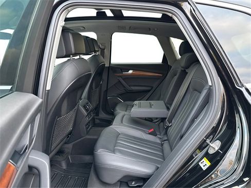 Used 2021 Audi Q5 2.0T Premium Plus image 11