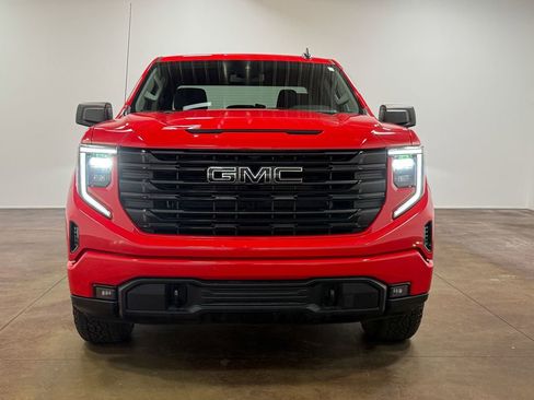 Used 2024 GMC Sierra 1500 Elevation AWD/4WD image 30
