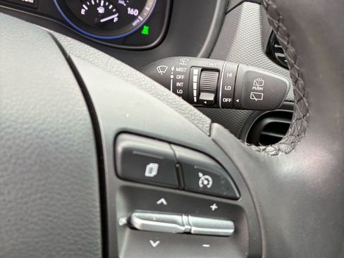 Used 2023 Hyundai Kona SEL w/ Convenience Package image 28