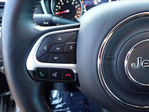 Used 2018 Jeep Compass Latitude w/ Popular Equipment Group image 14