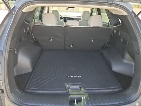 New 2026 Hyundai Tucson Blue SE AWD/4WD image 40
