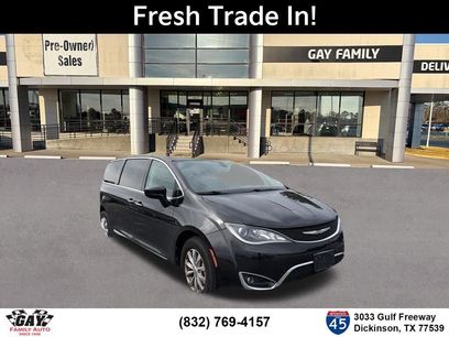 Used 2017 Chrysler Pacifica Touring-L