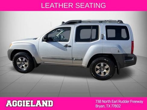 Used 2011 Nissan Xterra PRO-4X w/ Pro-4x Leather Pkg AWD/4WD image 8