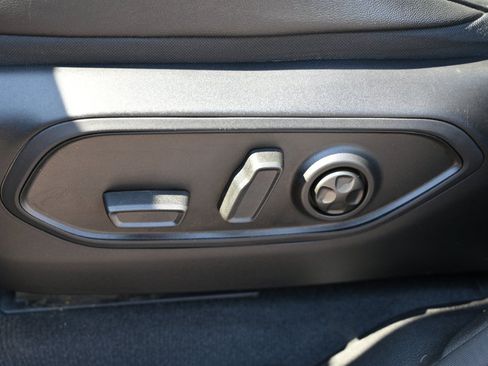 Used 2023 Jeep Grand Cherokee 4WD 4xe image 19