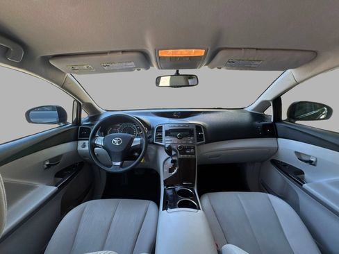 Used 2009 Toyota Venza FWD image 34
