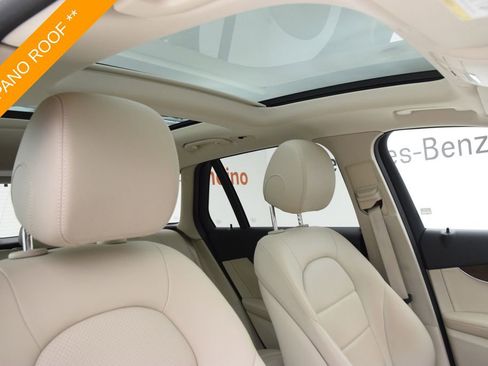 Certified 2022 Mercedes-Benz GLC 300 GLC 300 image 17