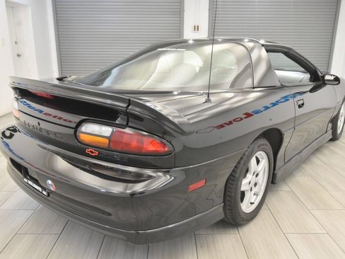 Used 1998 Chevrolet Camaro Z28 w/ Preferred Equipment Group 2 RWD image 5