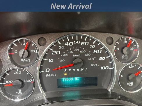 Used 2024 Chevrolet Express 2500 w/ Driver Convenience Package image 8