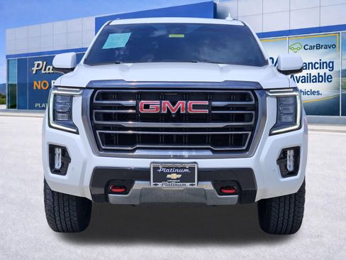 Used 2024 GMC Yukon XL AT4 w/ AT4 Premium Package AWD/4WD image 6
