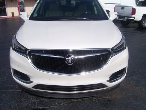 Used 2018 Buick Enclave Premium FWD image 5