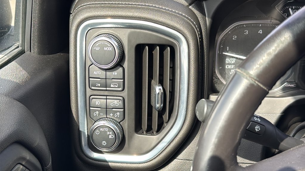 Used 2021 GMC Sierra 1500 Elevation w/ LPO, Elevation Black Package AWD/4WD image 11