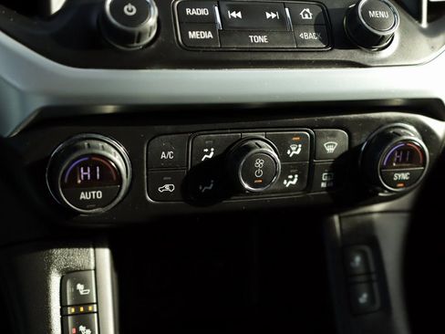 Used 2017 GMC Acadia SLT image 14