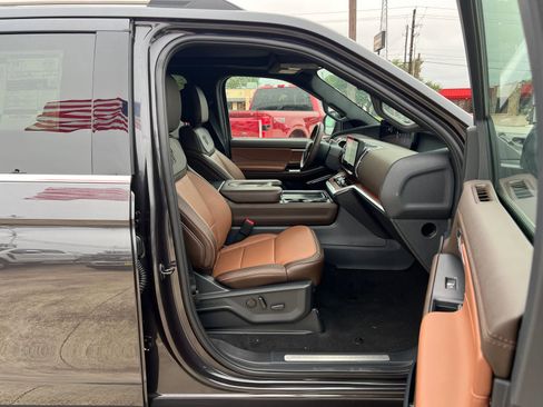 New 2026 Ford Expedition King Ranch AWD/4WD image 9