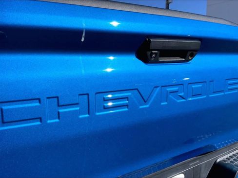 Used 2023 Chevrolet Colorado LT w/ LT Convenience Package image 27