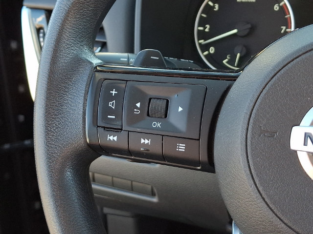 Used 2021 Nissan Rogue SV AWD/4WD image 7
