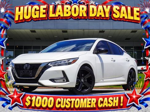 Used 2022 Nissan Sentra SR FWD image 1