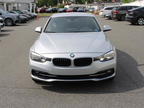 Used 2017 BMW 330i Sedan RWD image 3