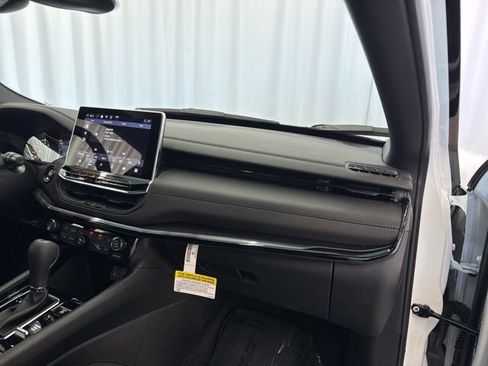 New 2026 Jeep Compass Limited image 28