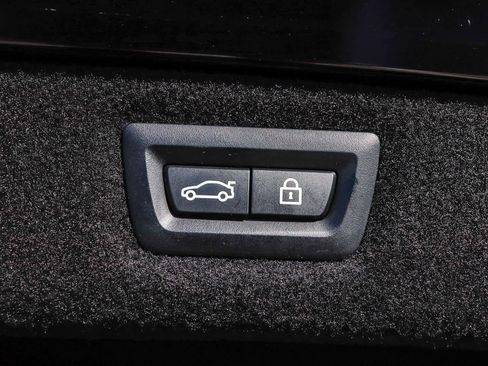 Used 2020 BMW M8 Coupe w/ Driving Assistance Package image 39