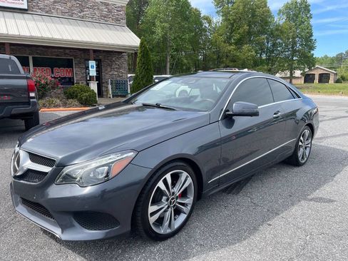 Used 2016 Mercedes-Benz E 400 Coupe image 4