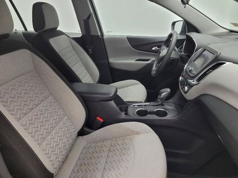 Used 2024 Chevrolet Equinox LS image 21