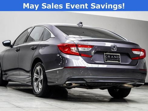 Used 2019 Honda Accord EX image 10