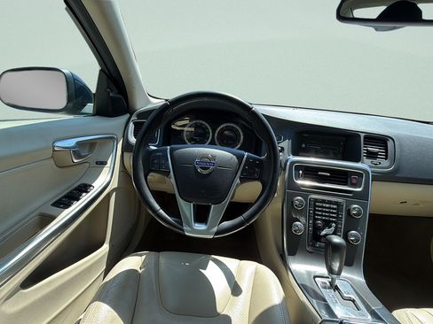 Used 2011 Volvo S60 T6 AWD/4WD image 12