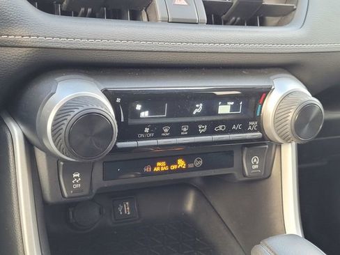 Used 2024 Toyota RAV4 LE image 11