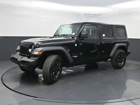 Used 2021 Jeep Wrangler Unlimited Sport AWD/4WD image 18
