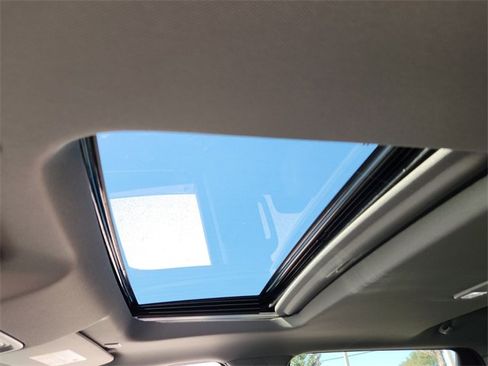 New 2026 GMC Sierra 1500 Denali w/ Denali Reserve Package image 7