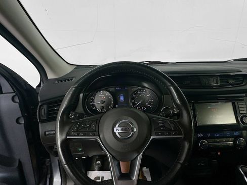 Used 2019 Nissan Rogue Sport SV w/ All-Weather Package AWD/4WD image 11