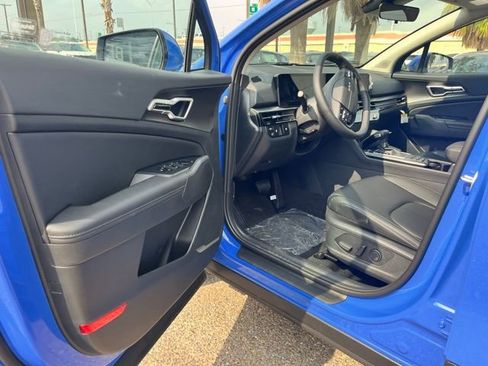 New 2026 Kia Sportage EX w/ EX Panorama Roof Package FWD image 14