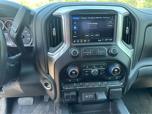 Used 2019 Chevrolet Silverado 1500 RST w/ All-Star Edition AWD/4WD image 12