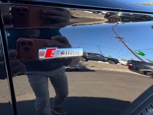 Used 2022 Audi Q5 2.0T Premium image 7