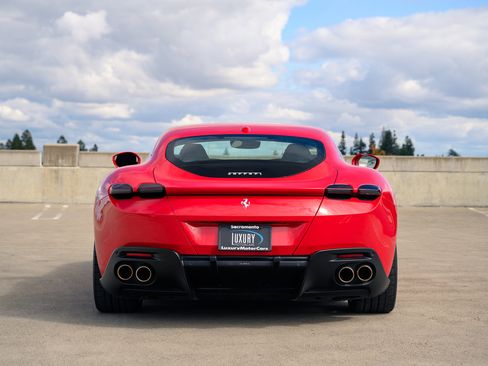Used 2021 Ferrari Roma image 83