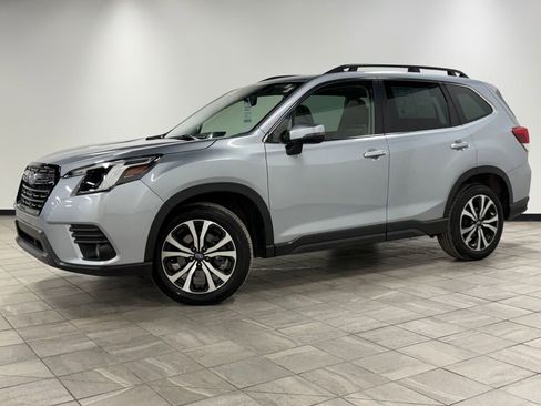 Certified 2023 Subaru Forester Limited image 3