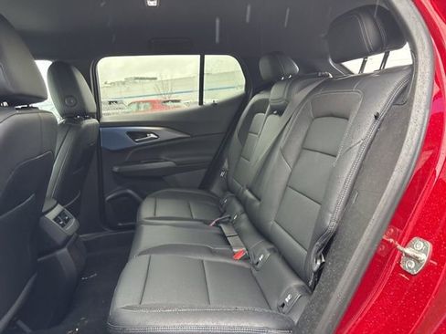 New 2026 Chevrolet Equinox EV LT AWD/4WD image 29