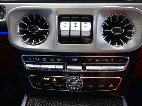 Used 2021 Mercedes-Benz G 63 AMG 4MATIC image 16
