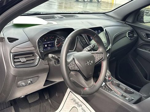 Used 2023 Chevrolet Equinox RS FWD image 10