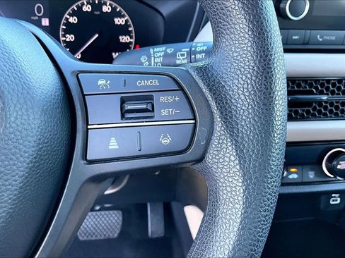 Used 2023 Honda HR-V LX image 22