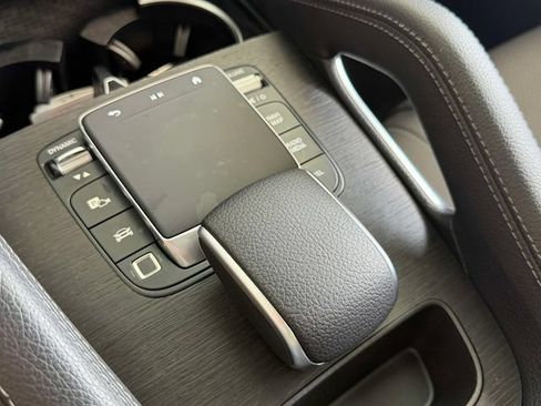 Certified 2026 Mercedes-Benz GLE 350 4MATIC image 32