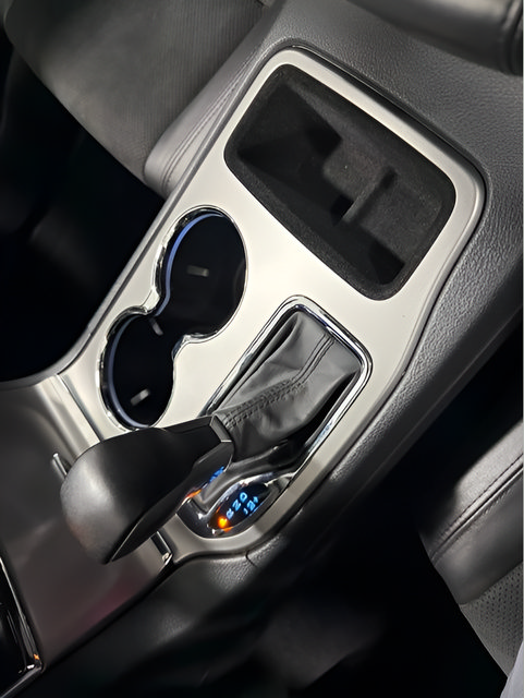 Used 2020 Jeep Grand Cherokee Altitude RWD image 23