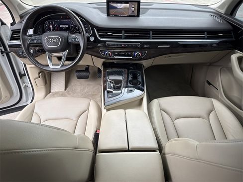 Used 2019 Audi Q7 3.0T Prestige w/ Prestige Package image 27