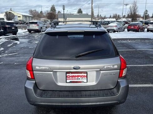 Used 2008 Subaru Outback 2.5i image 7